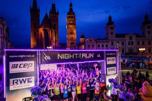 Night Run se po roce vrací do Hradce Králové 2 NIGHT RUN HRADEC KRALOVE 2