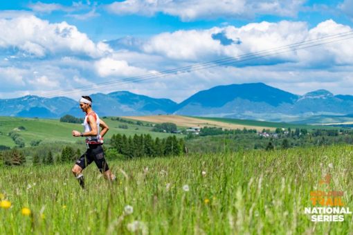 SkyRunningPoludnicaCover