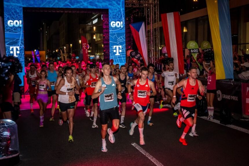 Vypredaný populárny Telekom Night Run v Bratislave na novej trati a s novým centrom podujatia 1 TNR 2026 TS foto 1